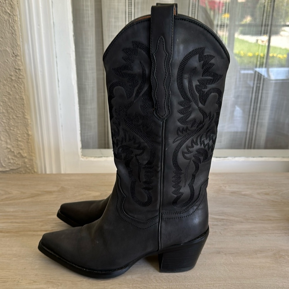 Jeffrey Campbell Dagget Boots Black